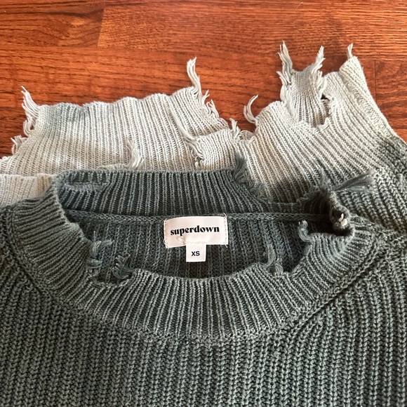 Revolve Superdown Gray & White Tie Dye Distressed Pullover Knit Sweater XS - Picture 10 of 10